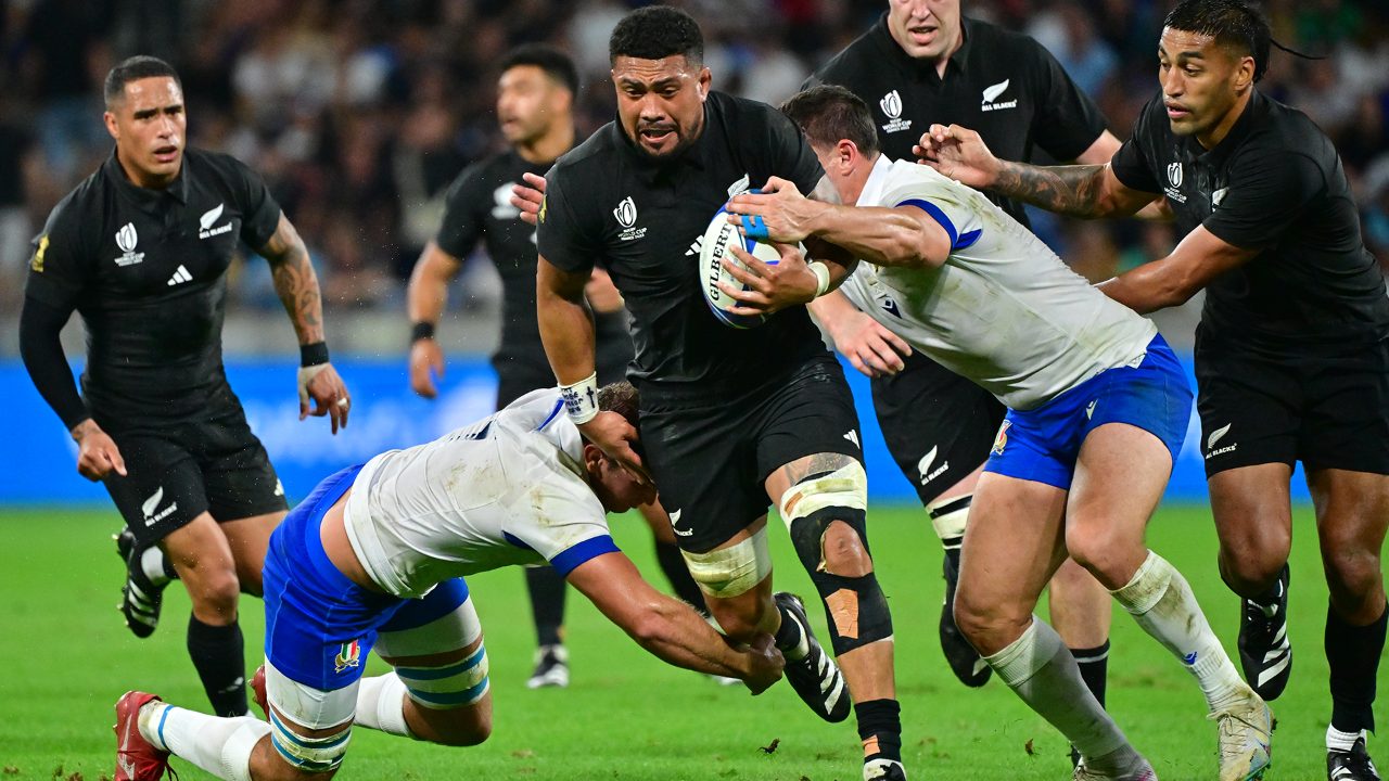 Former All Black questions selection choices ahead of resounding World Cup victory